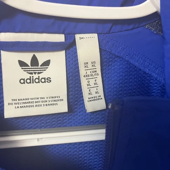 Addis’s jacket - Picture 8 of 8